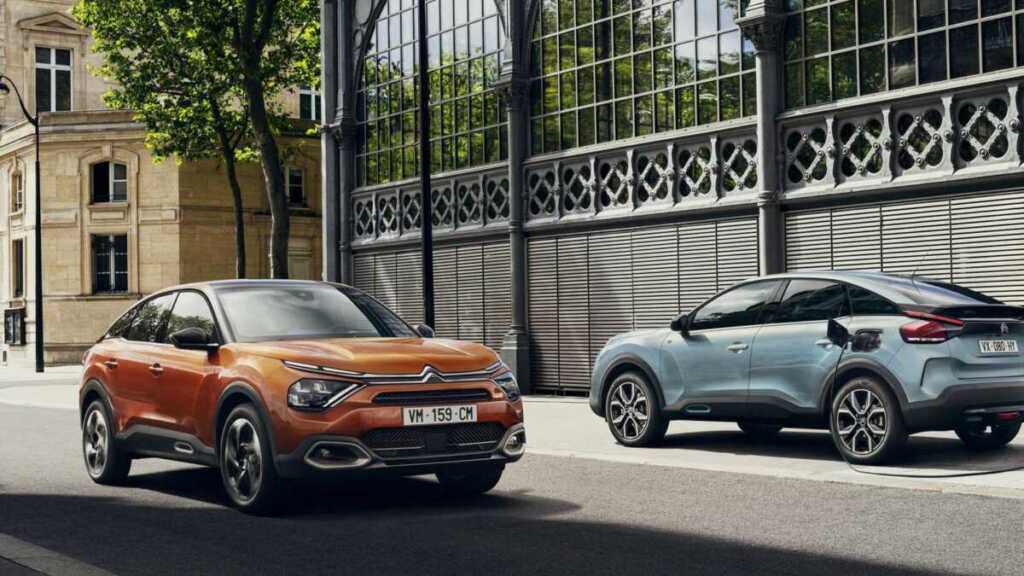 nuevo-citroen-c4-una-berlina-de-estilo-cupe-y-detalles-de-todocamino